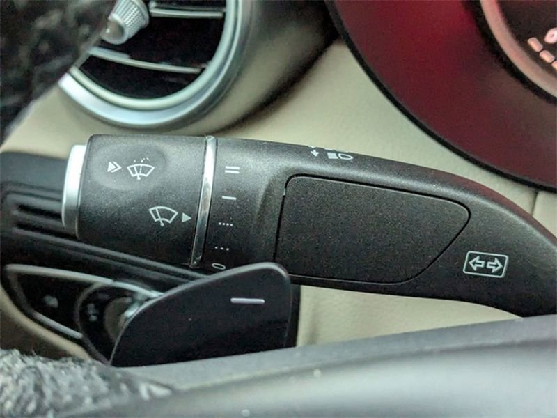 Used 2018 Mercedes-Benz GLC 300 4MATIC Coupe image 23