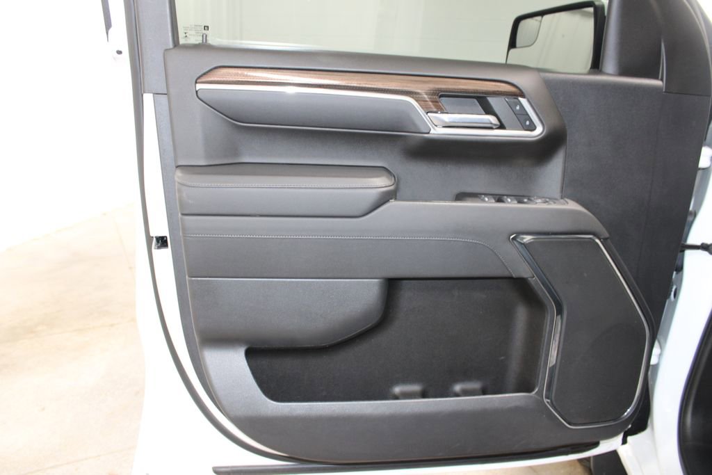 Used 2023 Chevrolet Silverado 1500 LT image 21
