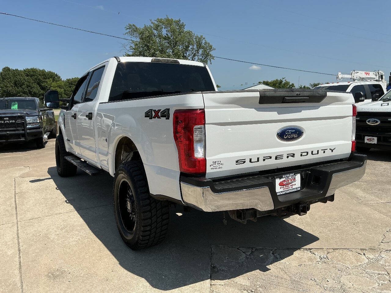 Used 2019 Ford F250 XLT w/ Snow Plow Prep Package AWD/4WD image 8