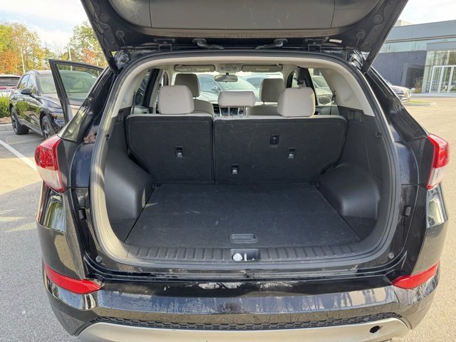 Used 2017 Hyundai Tucson Sport w/ Cargo Package image 20