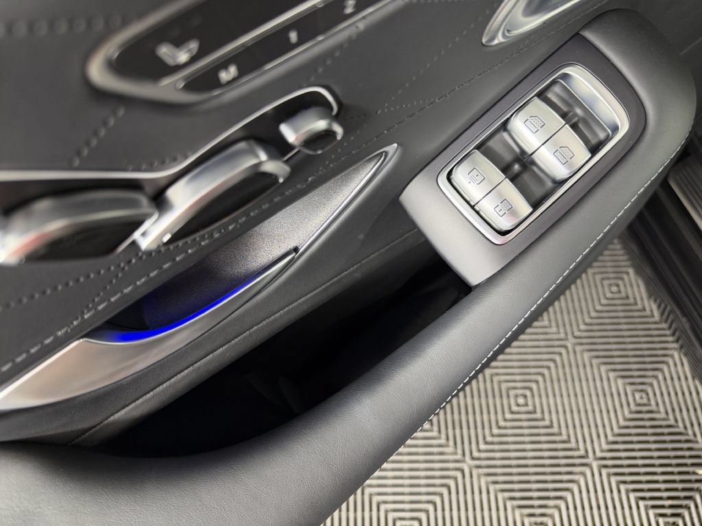 Used 2017 Mercedes-Benz Maybach S 550 4MATIC image 48
