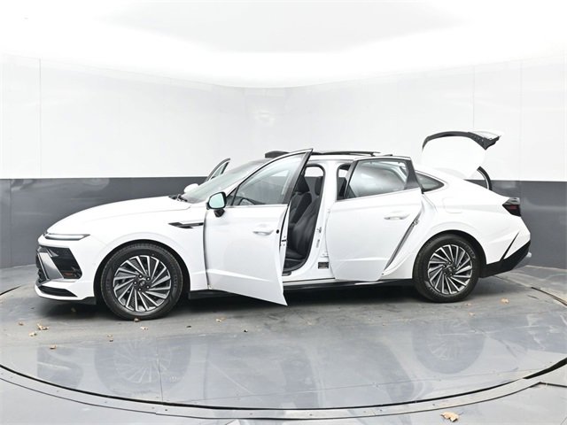 Used 2024 Hyundai Sonata Limited image 56