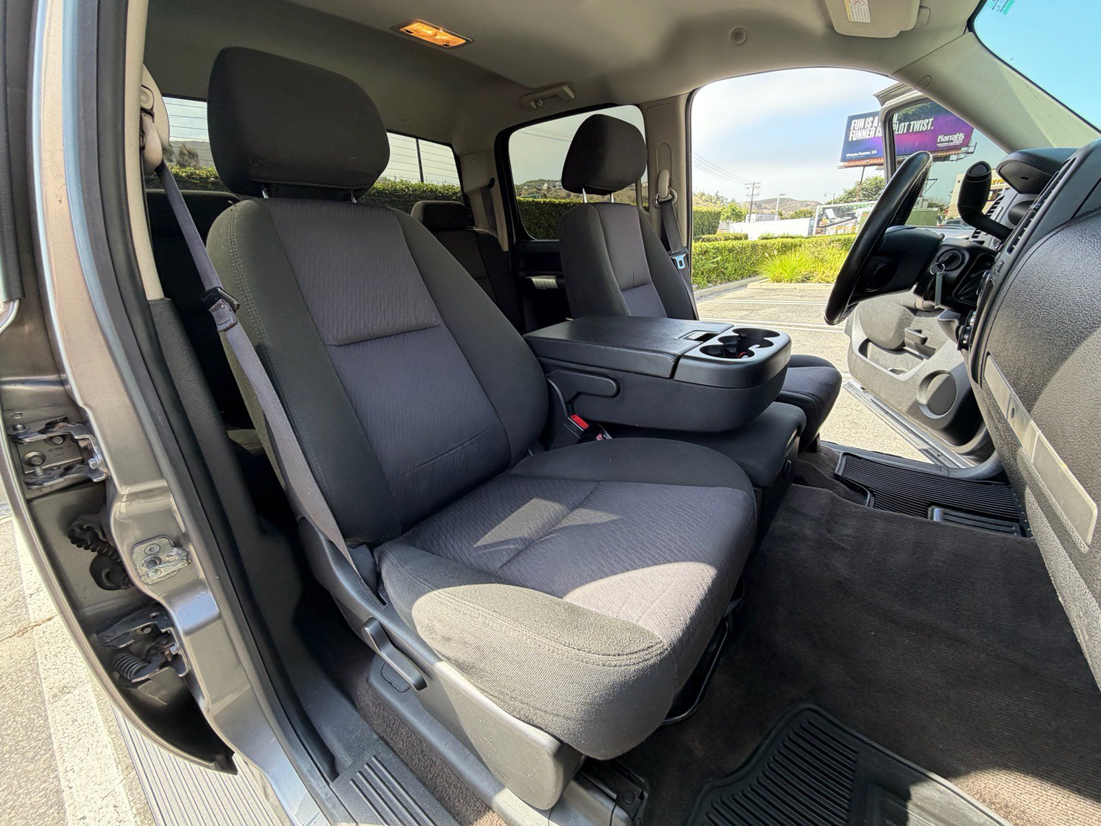 Used 2013 GMC Sierra 2500 SLE w/ SLE Preferred Package AWD/4WD image 15