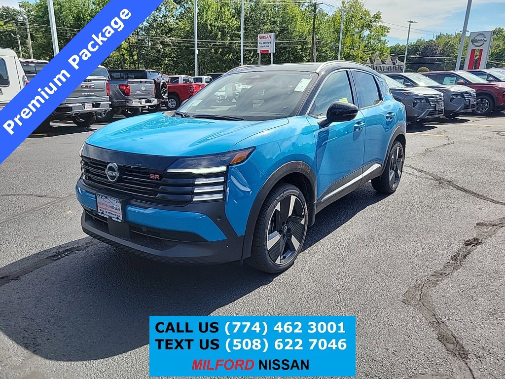 New 2025 Nissan Kicks SR w/ SR Premium Package image 1