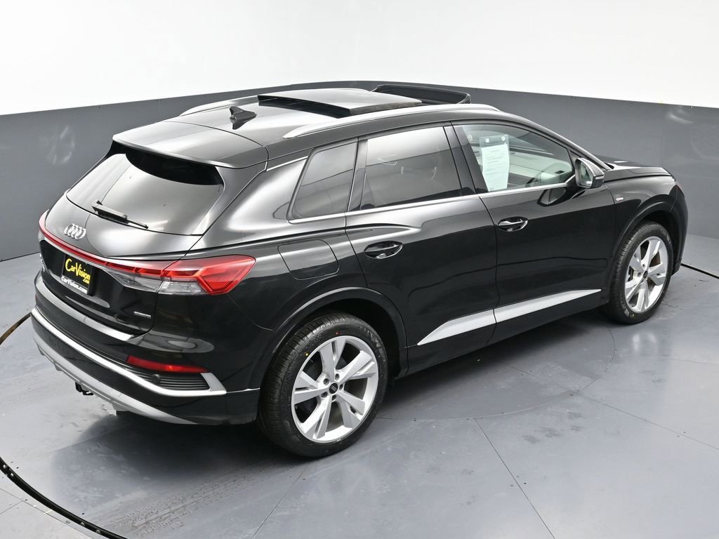 Used 2023 Audi Q4 e-tron Premium w/ Convenience Package image 44