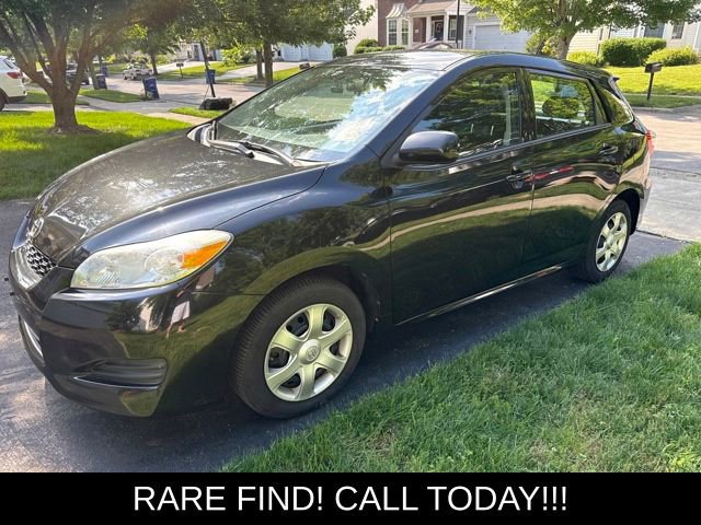 Used 2010 Toyota Matrix FWD image 1