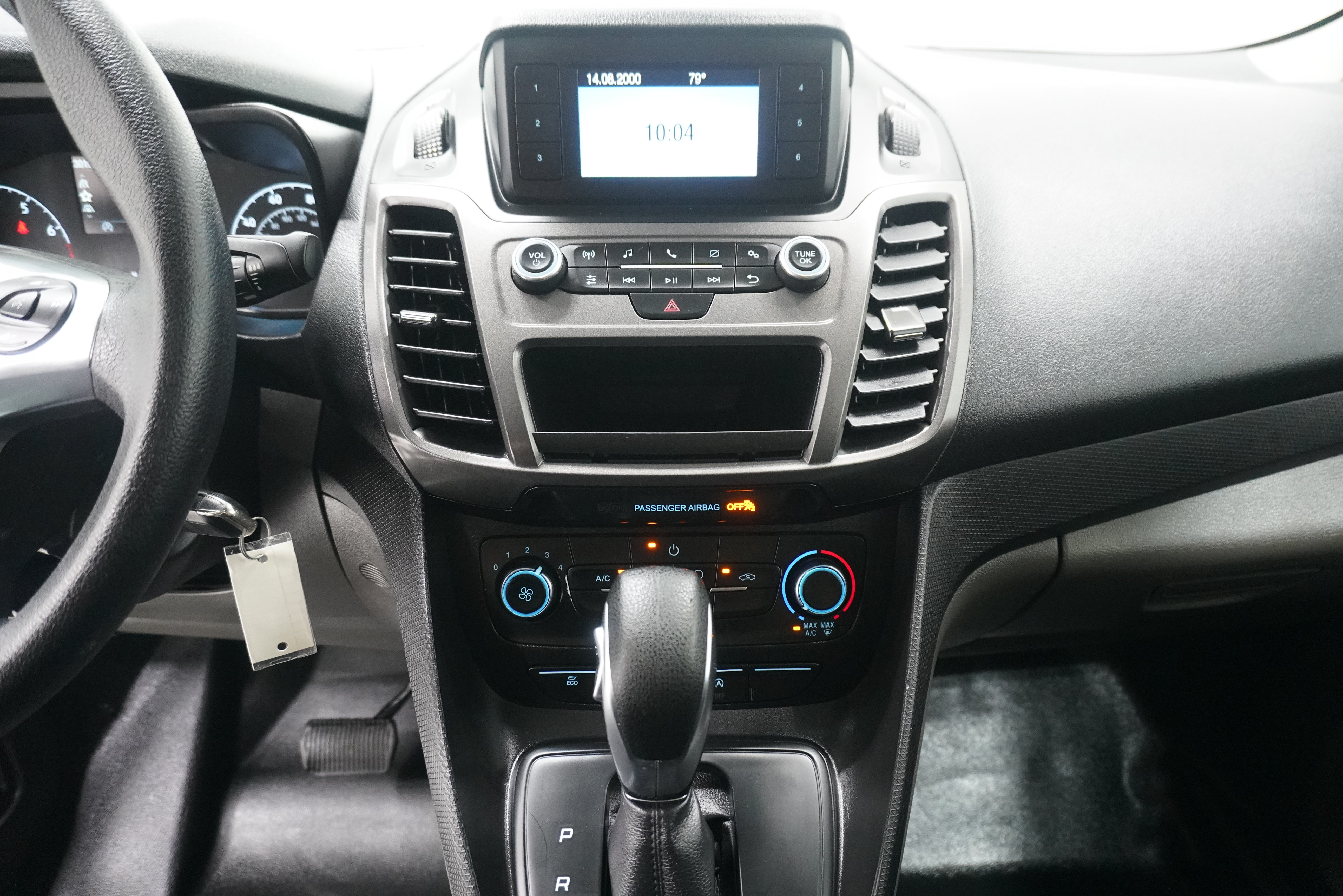 Used 2019 Ford Transit Connect XL FWD image 17