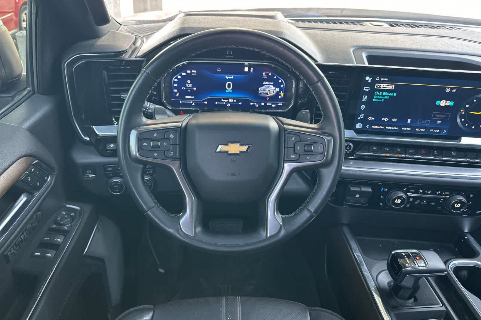 Used 2023 Chevrolet Silverado 1500 High Country w/ High Country Premium Package AWD/4WD image 16