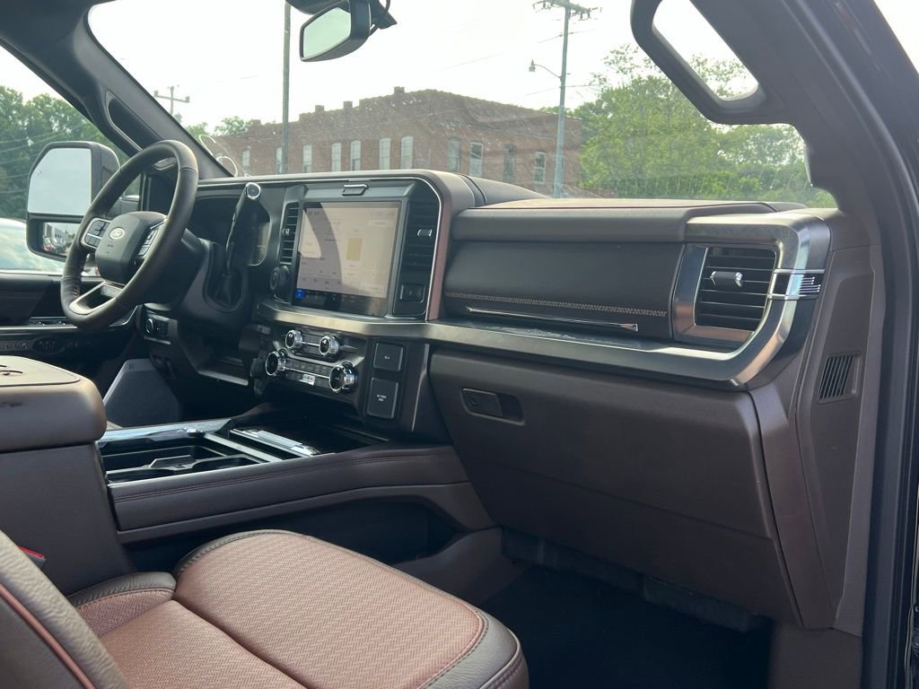 New 2025 Ford F350 King Ranch image 23