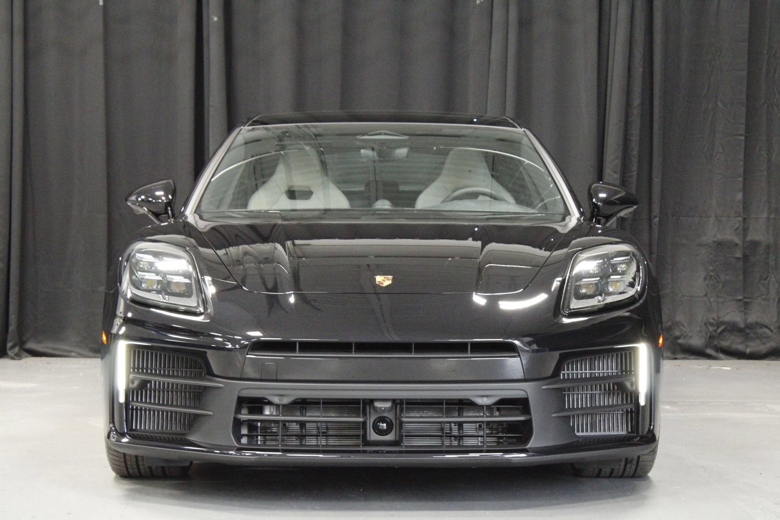 New 2026 Porsche Panamera 4 AWD/4WD image 10