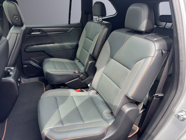 Used 2024 GMC Acadia AT4 w/ Super Cruise Package image 22