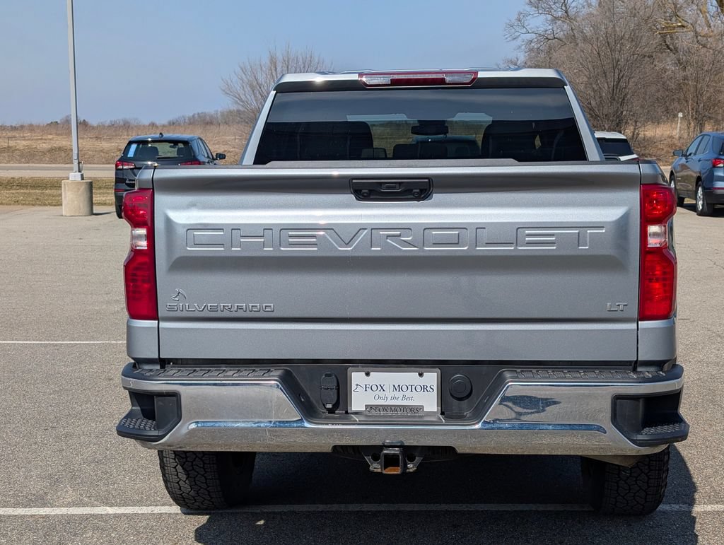 Used 2024 Chevrolet Silverado 1500 LT AWD/4WD image 6