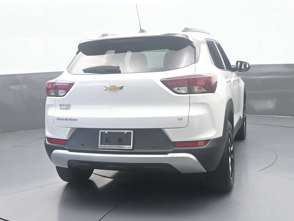 Used 2021 Chevrolet TrailBlazer LT w/ Sun and Liftgate Package FWD image 5