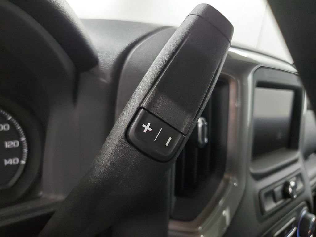 Used 2024 Chevrolet Silverado 1500 Custom image 34