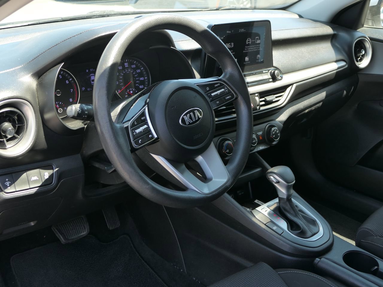 Used 2021 Kia Forte LXS FWD image 9