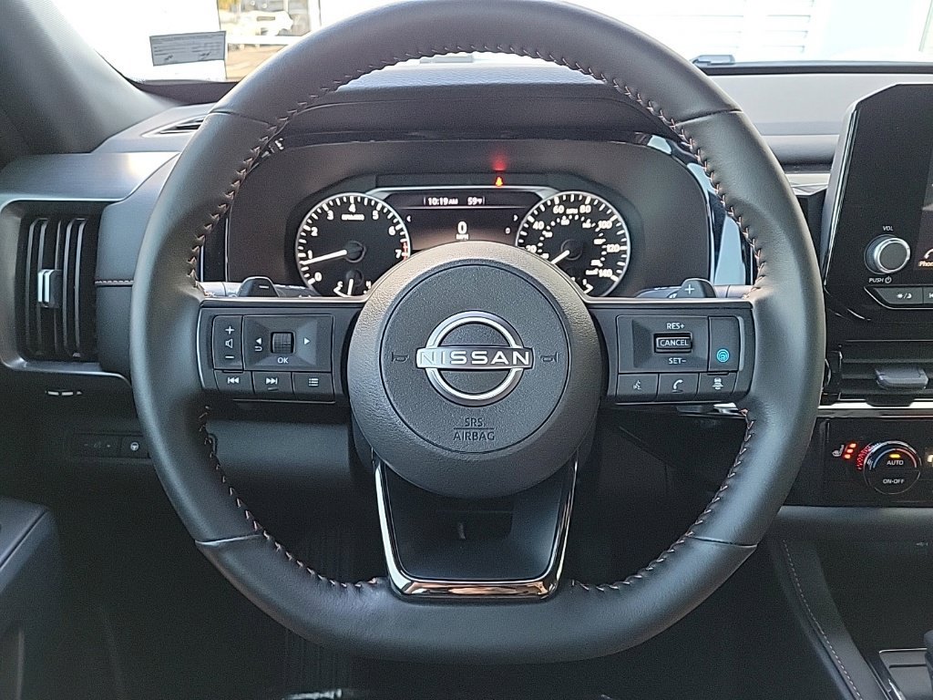 Used 2025 Nissan Pathfinder Rock Creek AWD/4WD image 25