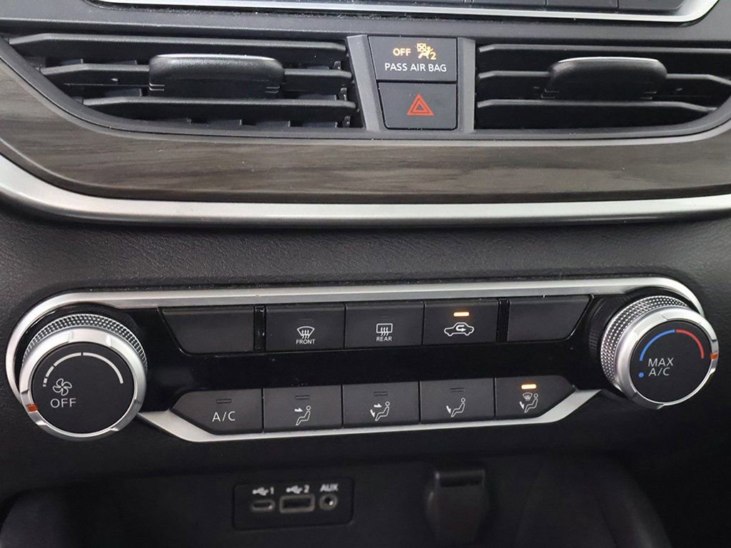 Used 2025 Nissan Altima 2.5 SV image 38