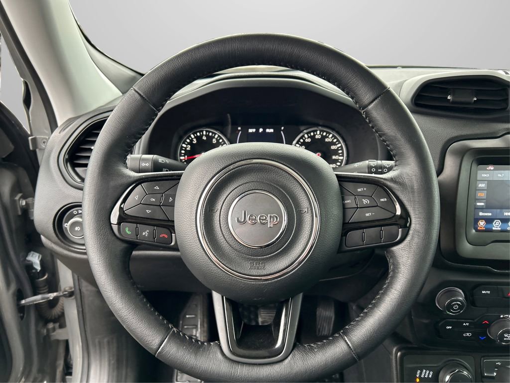 Used 2020 Jeep Renegade Altitude image 19