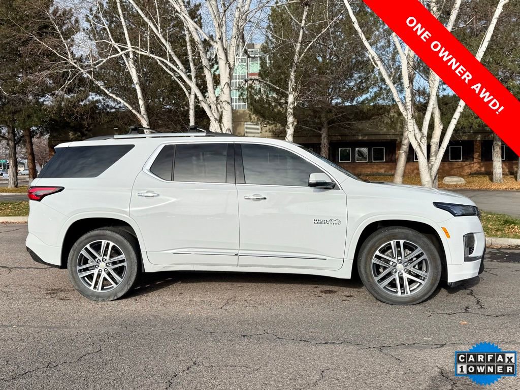 Used 2023 Chevrolet Traverse High Country image 4