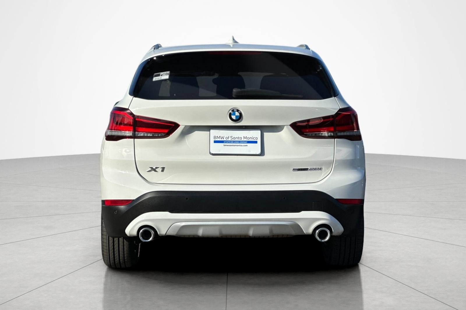 Used 2021 BMW X1 sDrive28i w/ Premium Package FWD image 4