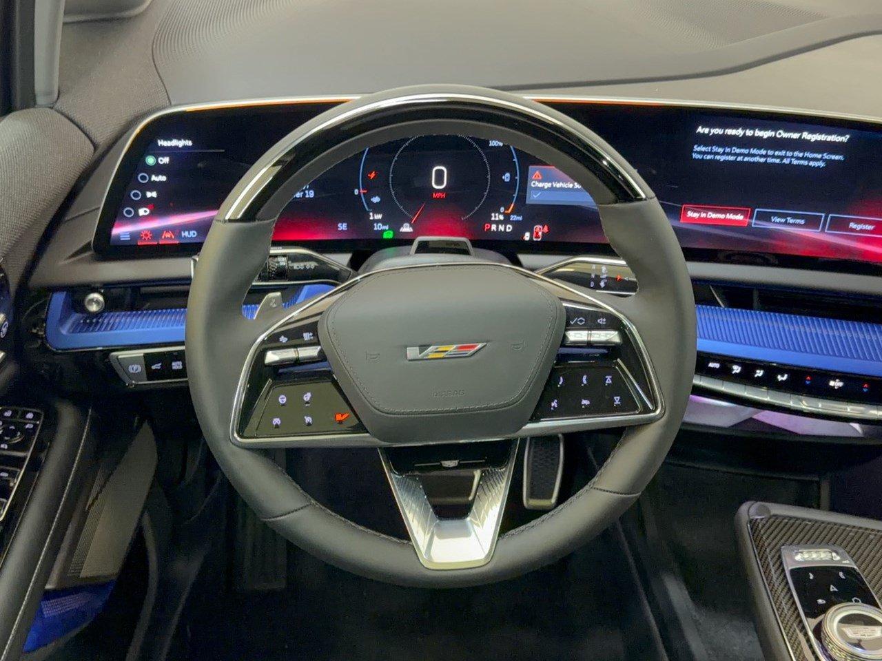 New 2027 Cadillac Optiq V w/ Deep Ocean Design Edition AWD/4WD image 10