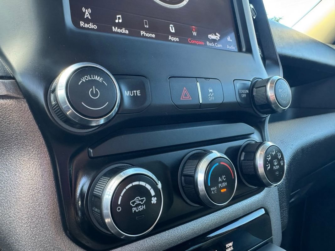 Used 2020 RAM 3500 Tradesman image 30