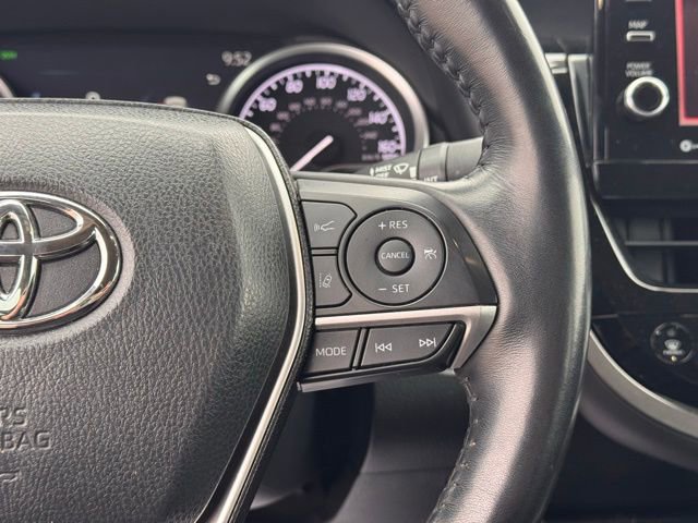 Used 2024 Toyota Camry XLE w/ Cold Weather Package image 11