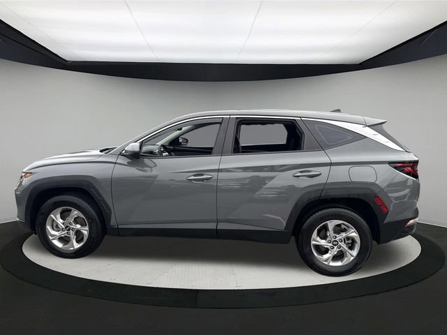 Used 2024 Hyundai Tucson SE image 12