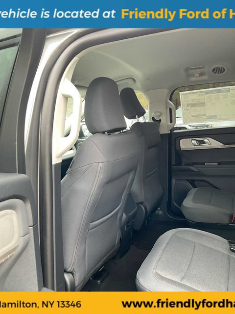 Used 2026 Ford Explorer Active AWD/4WD image 38