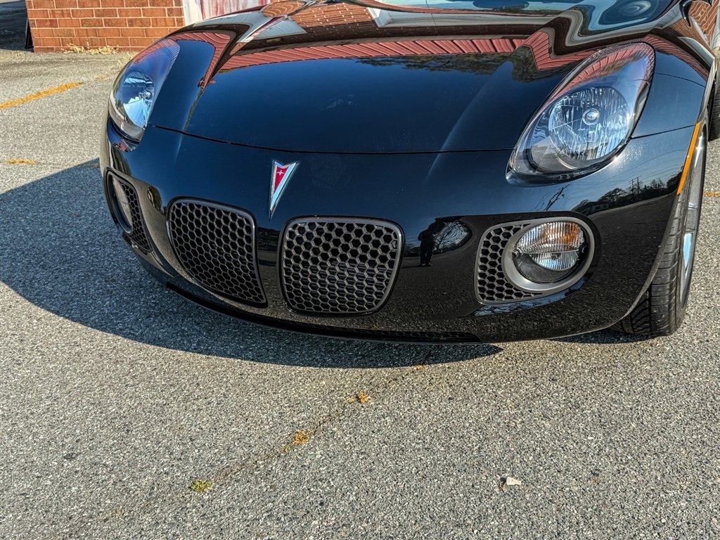 Used 2009 Pontiac Solstice GXP w/ Premium Package image 17