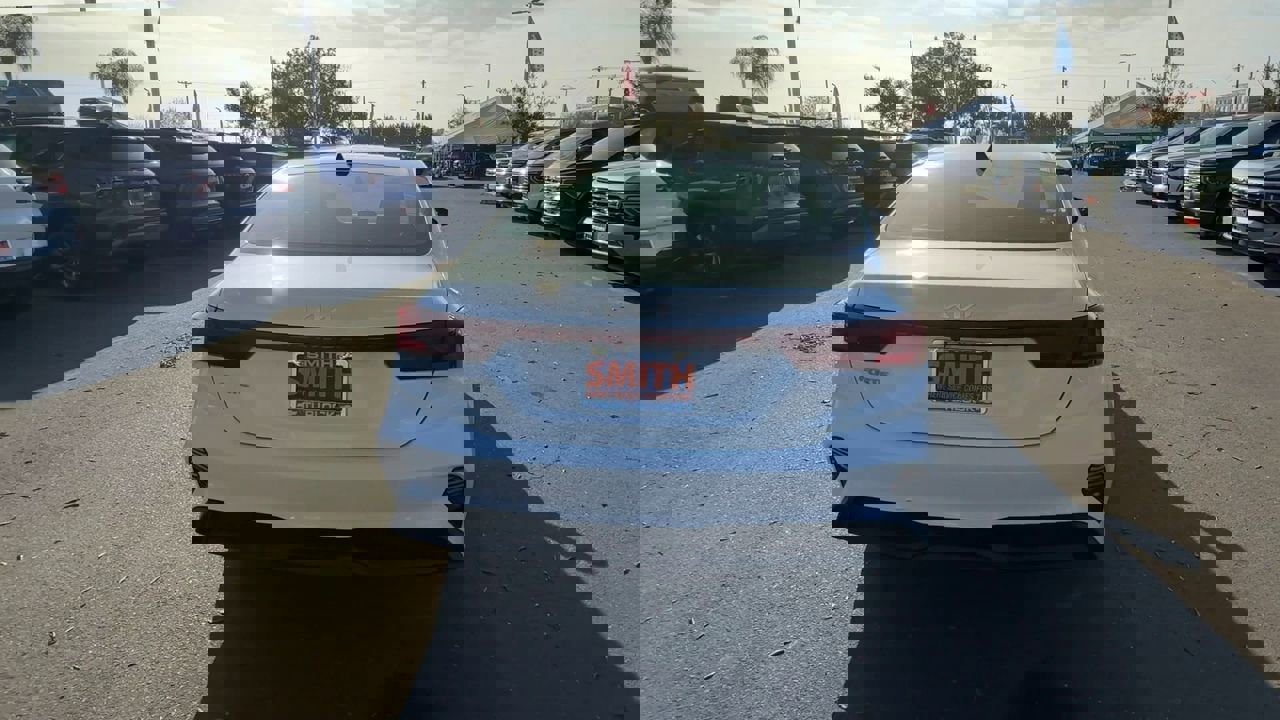 Used 2024 Kia Forte LXS image 6