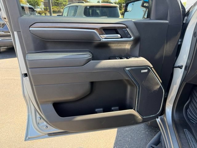 Certified 2025 Chevrolet Silverado 1500 LT Trail Boss w/ Convenience Package II AWD/4WD image 19