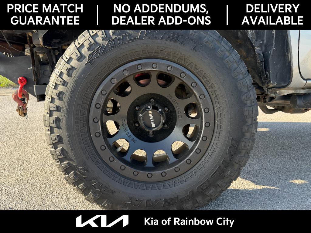 Used 2018 Toyota Tacoma TRD Sport image 8