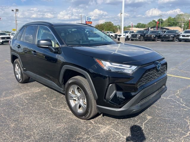 Used 2024 Toyota RAV4 LE image 3