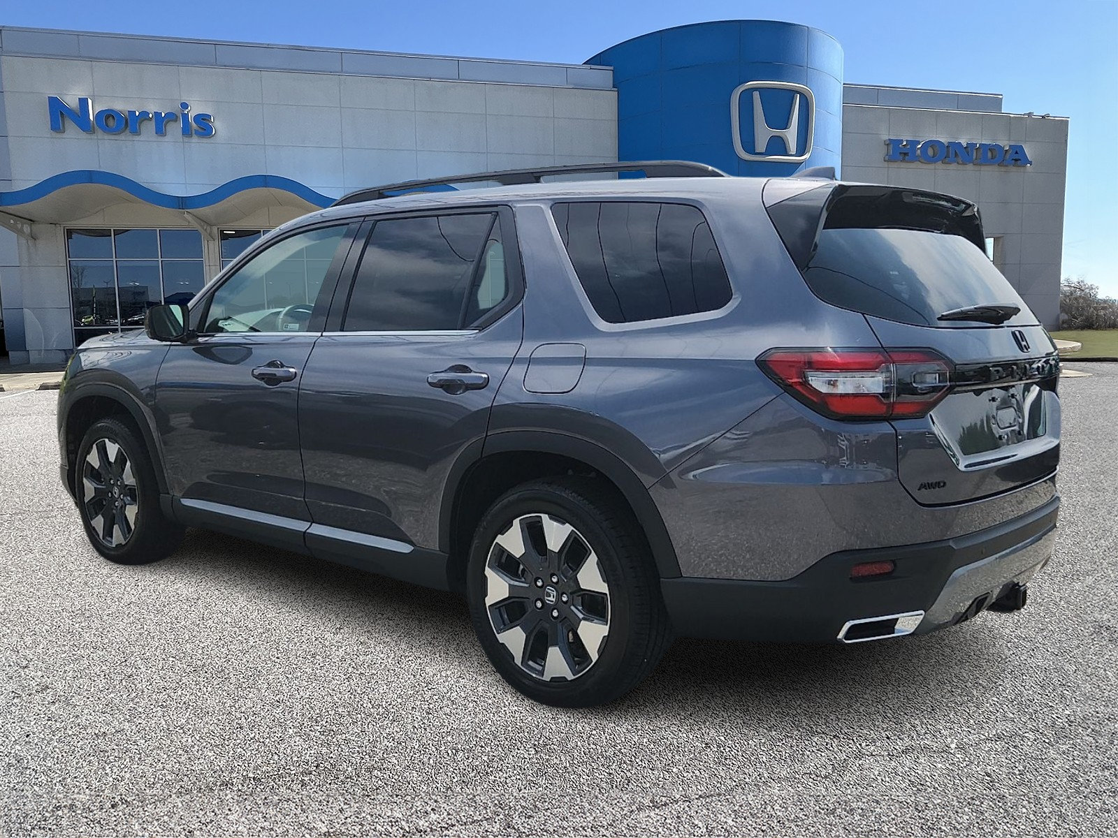 New 2026 Honda Pilot Elite image 3