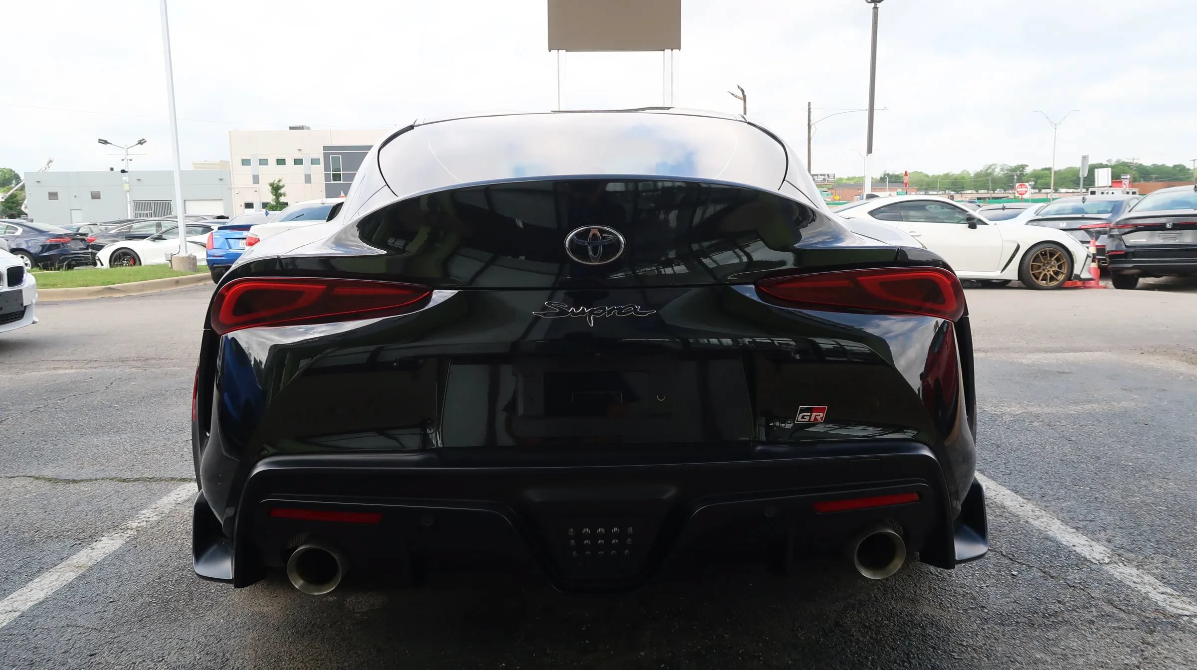 Used 2024 Toyota Supra Premium w/ Driver Assist Package RWD image 9