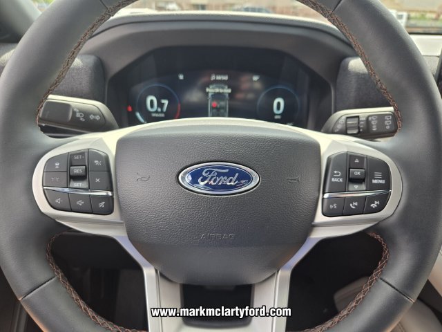 New 2027 Ford Explorer Active w/ Active Comfort Package RWD image 19