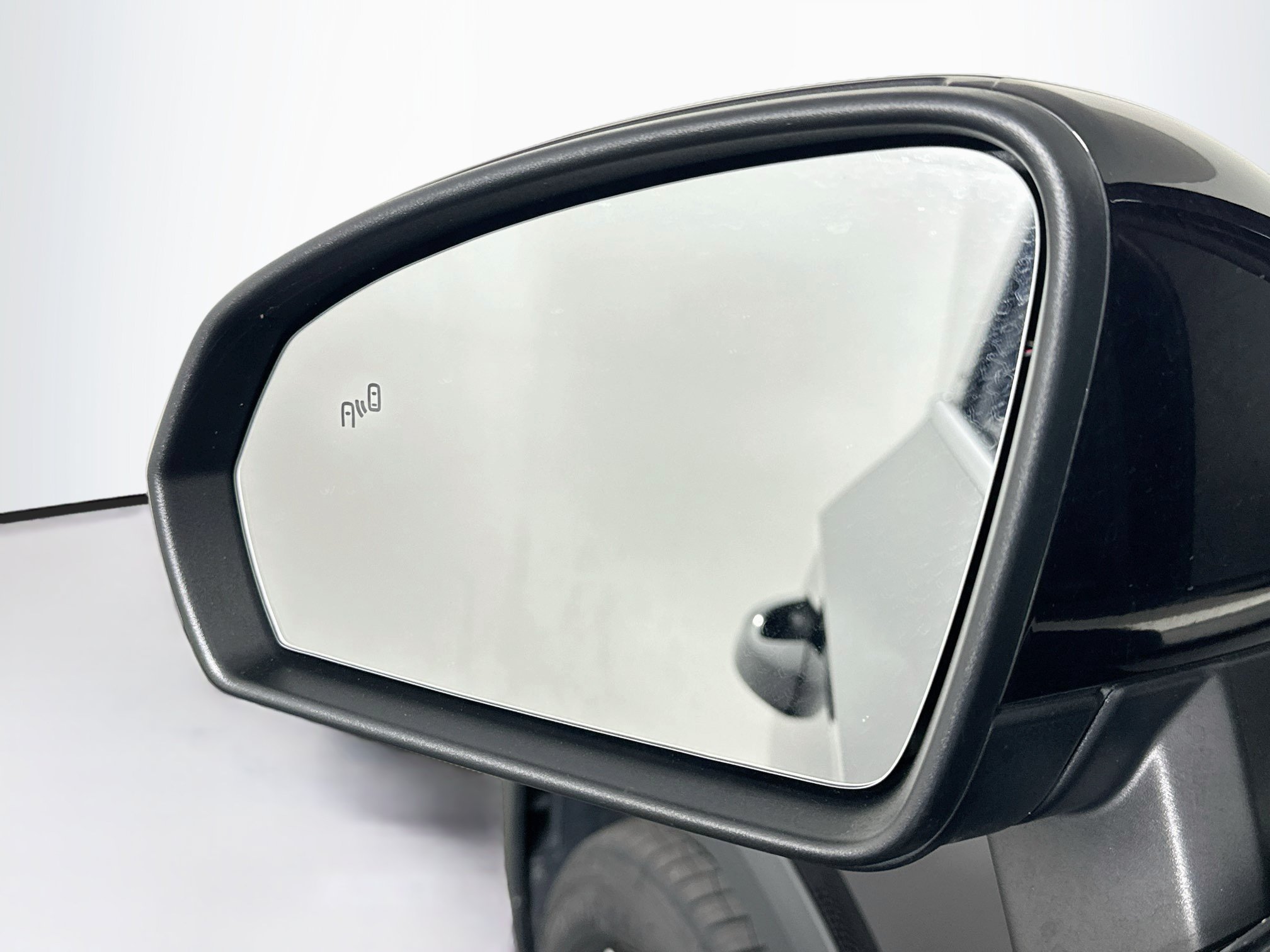 Used 2024 Volkswagen Taos SE FWD image 16