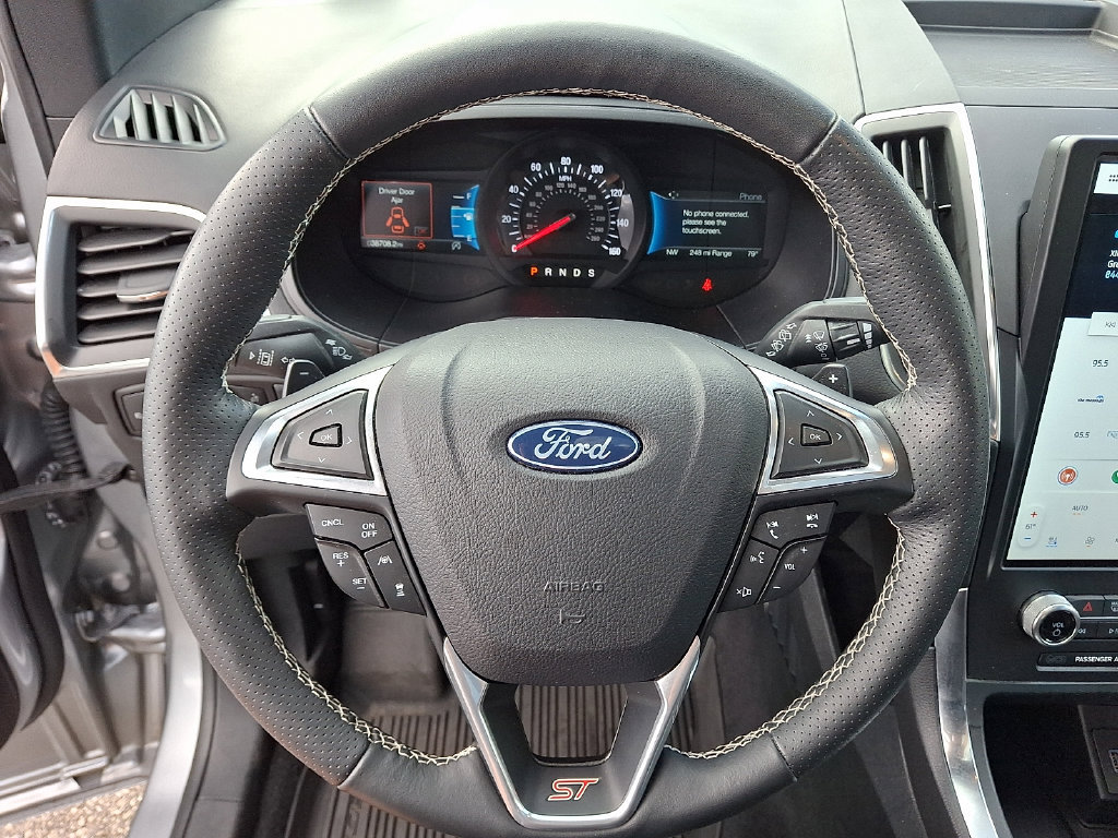 Used 2024 Ford Edge ST w/ Equipment Group 401A AWD/4WD image 23