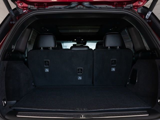 Certified 2024 Jeep Grand Cherokee Summit w/ Adv Protech Group IV image 9