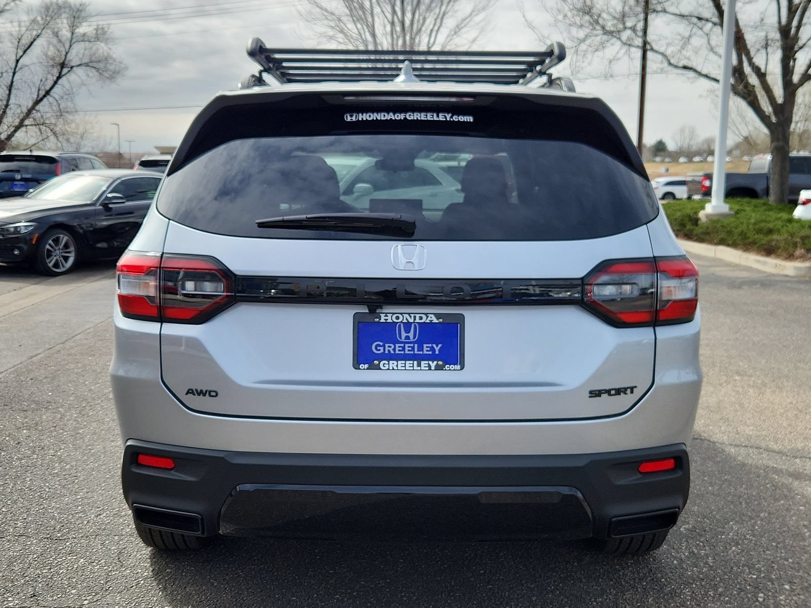 New 2026 Honda Pilot Sport image 4