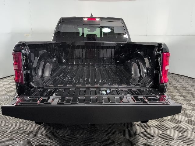 New 2026 RAM 1500 Laramie AWD/4WD image 6