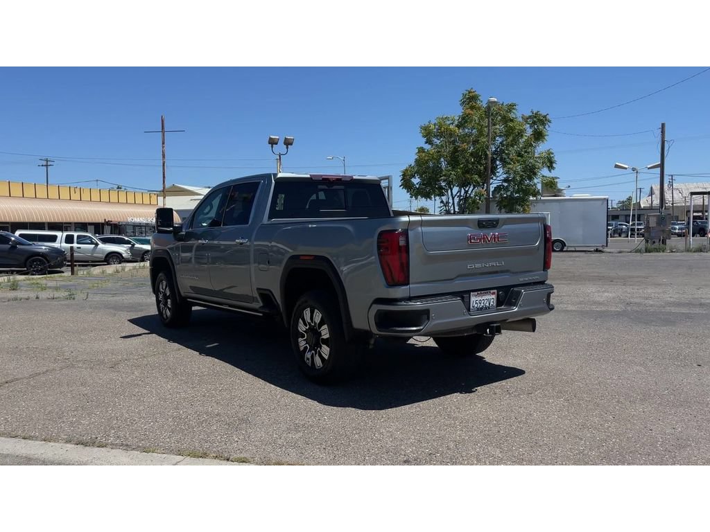 Used 2024 GMC Sierra 2500 Denali w/ Denali Reserve Package AWD/4WD image 9