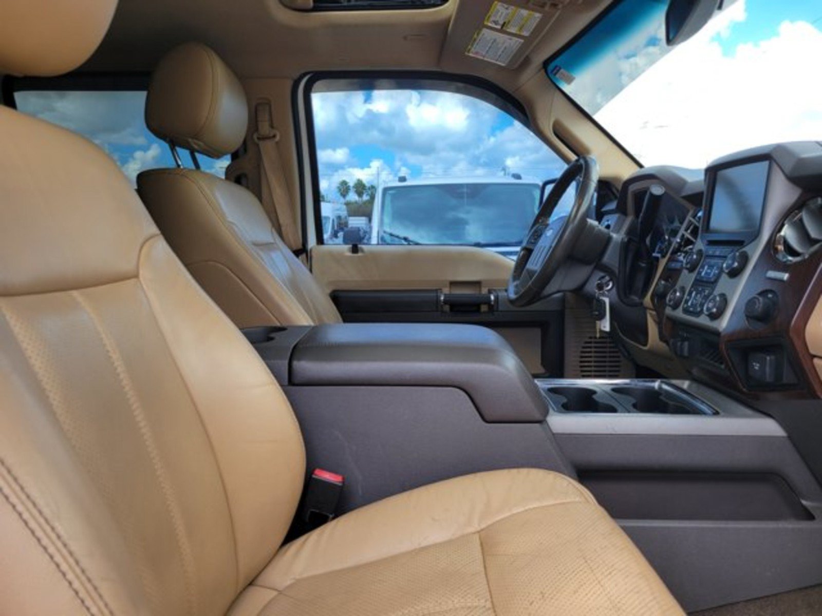 Used 2015 Ford F250 Lariat w/ Chrome Package AWD/4WD image 34