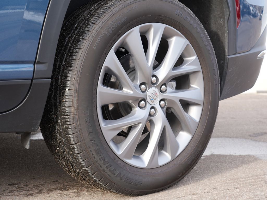 Used 2025 Buick Enclave Preferred AWD/4WD image 34