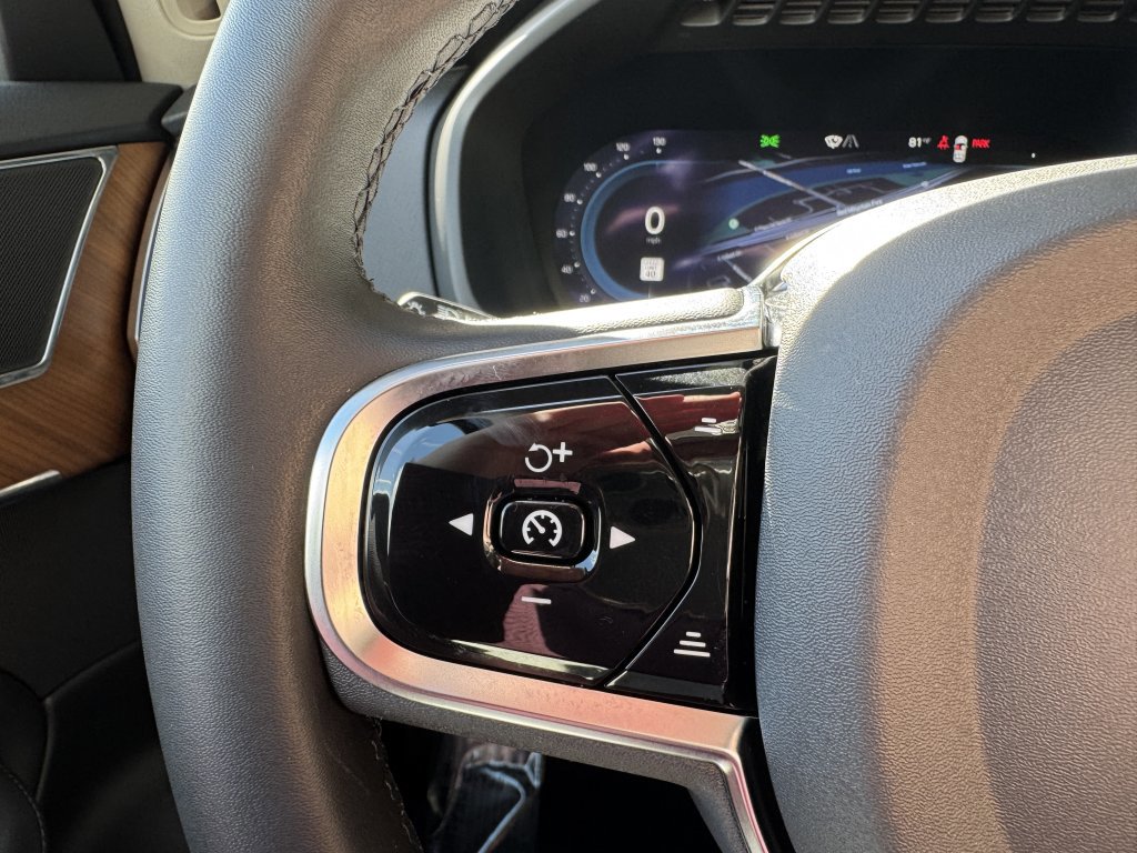 Used 2024 Volvo XC90 T8 Core w/ Protection Package Premier image 30