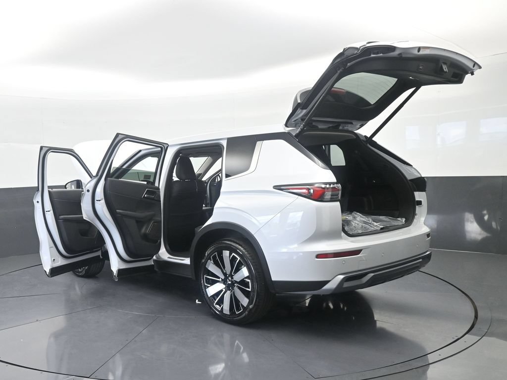 New 2026 Mitsubishi Outlander SE FWD image 81