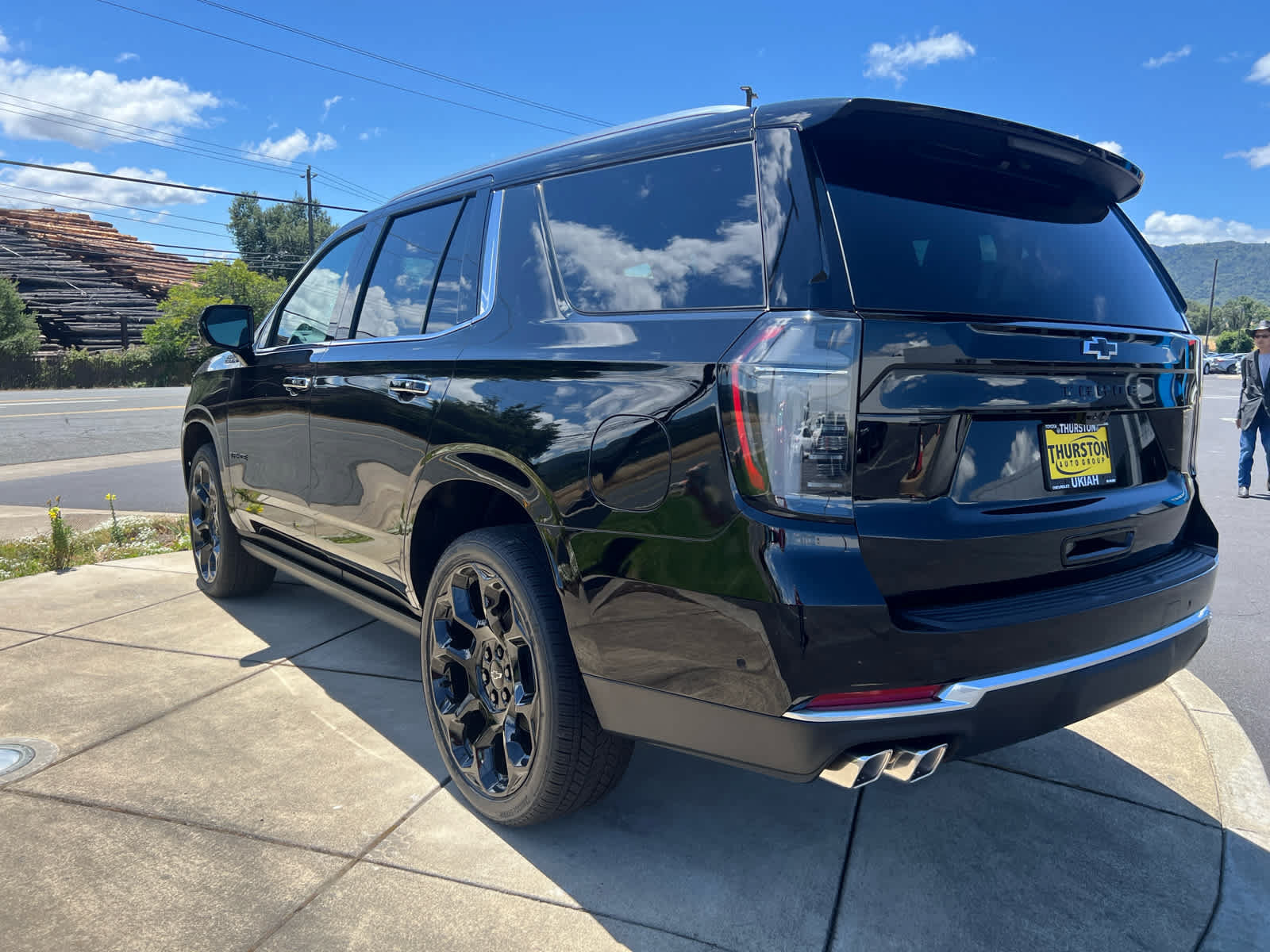 New 2026 Chevrolet Tahoe High Country AWD/4WD image 10