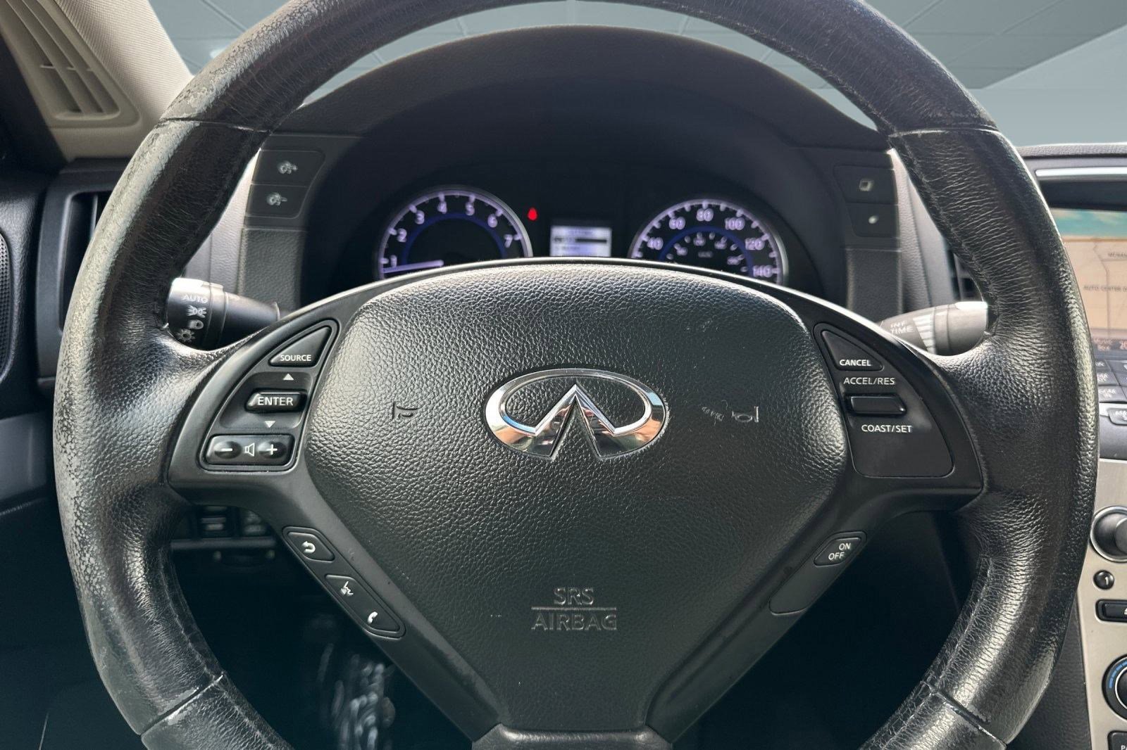 Used 2012 INFINITI G37 Journey w/ Premium Pkg image 17