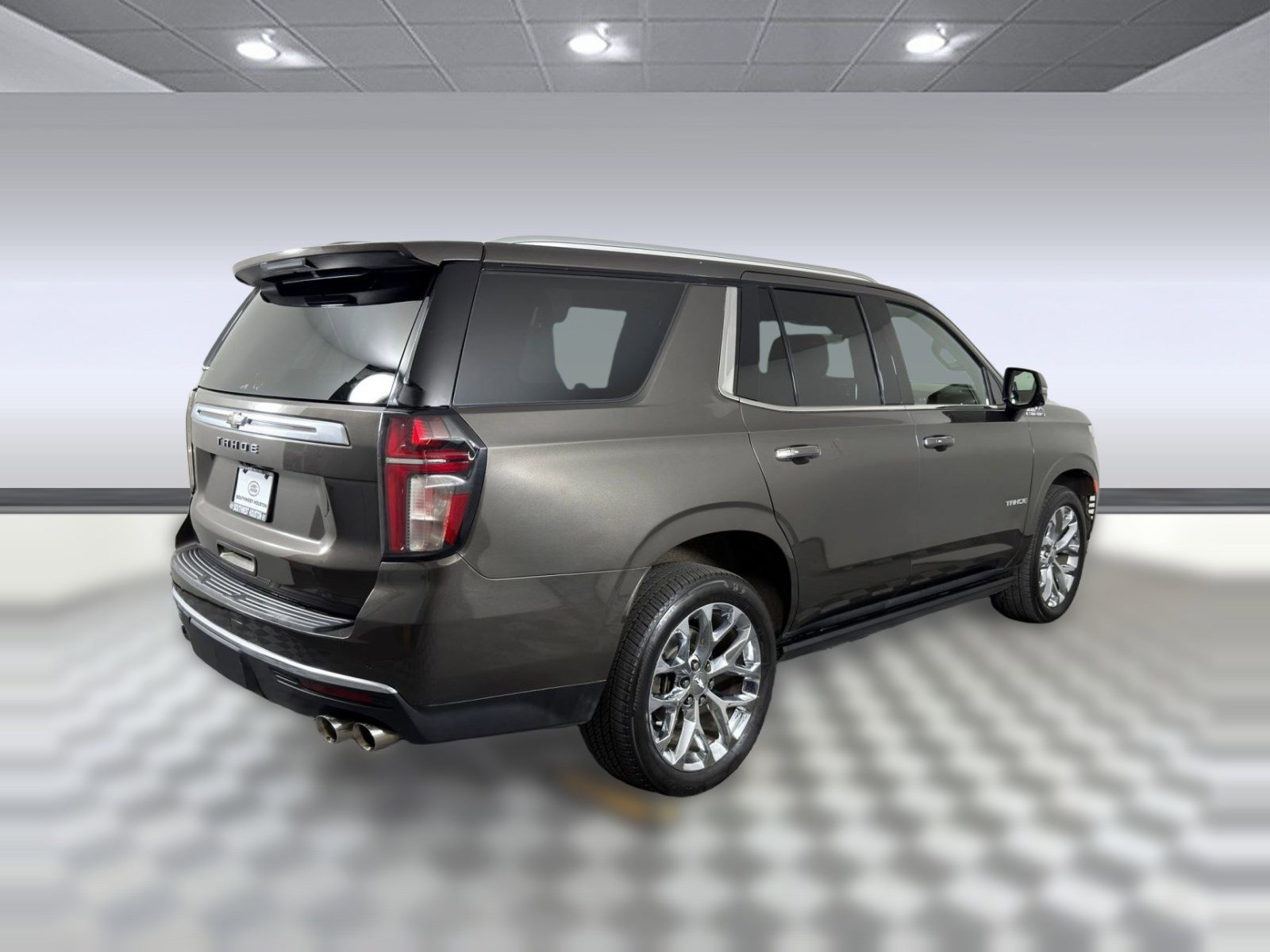 Used 2021 Chevrolet Tahoe High Country w/ Premium Package image 8